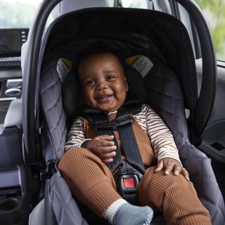 OnBoard™ Insta-Latch™ DLX Infant Car Seat