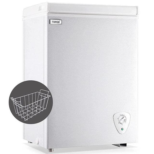 Chest Freezer Small Deep Freezer 3.5 Cu.Ft Mini Freezer White Free-Standing Top Door Freezer Adjustable 7 Thermostat and Removable Basket Open Deep Freezer Energy Saving Garage Basement Apartment Kitchen Business
