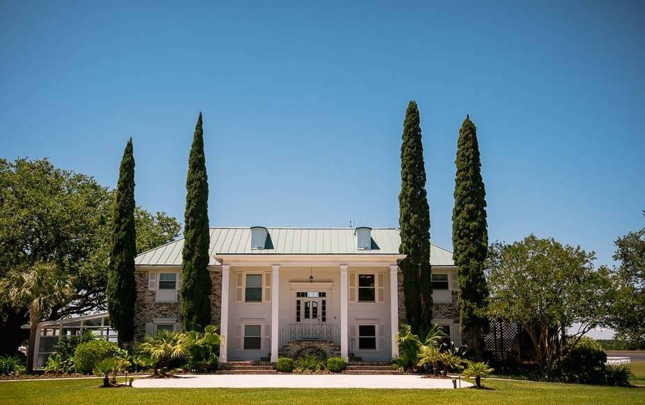 The Wedding Website of Alison Buiocchi and Brendan Jones