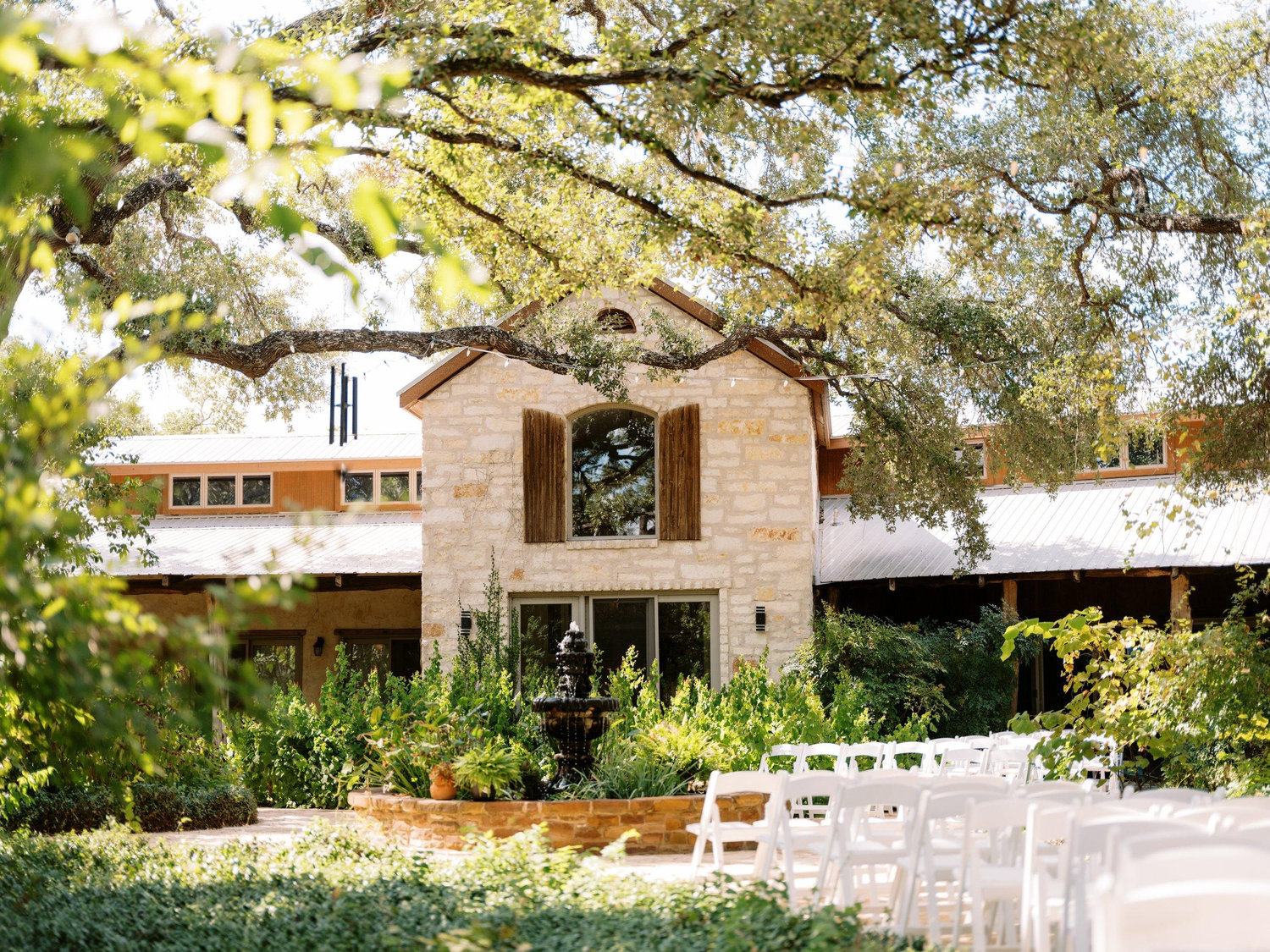 The Wedding Website of Sadot Cisneros and Ashley Derington