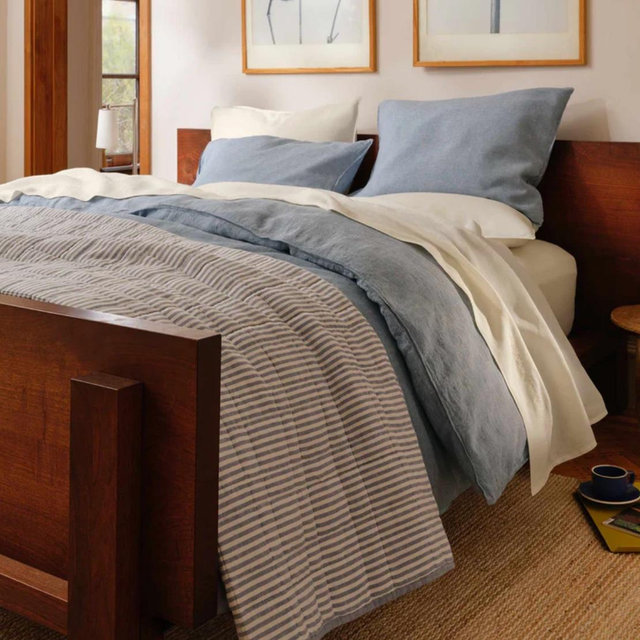Washed European Linen Quilt - Full/Queen (Color: Oxford Stripe in Storm Chambray)