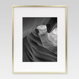 Product description page - Metal Frame - Brass - Matted Photo - Project 62™