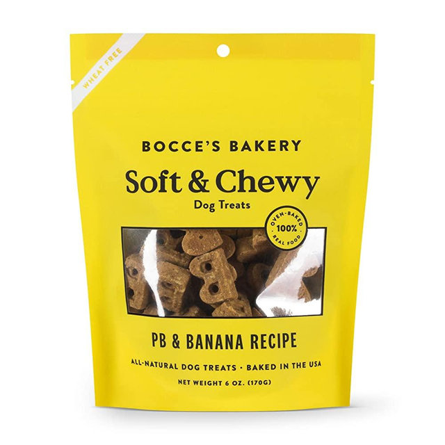 Bocce’s Bakery Oven Baked PB & Banana Recipe Treats for Dogs, Wheat-Free Everyday Dog Treats, Real Ingredients, Baked in The USA, All-Natural Soft & Chewy Cookies, Peanut Butter & Banana, 6 oz
