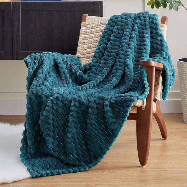 EXQ Home Fleece Throw Blanket for Couch or Bed - 3D Imitation Turtle Shell Jacquard Decorative Blankets - Cozy Soft Lightweight Fuzzy Flannel Blanket Suitable for All Seasons(50"×60",Teal)