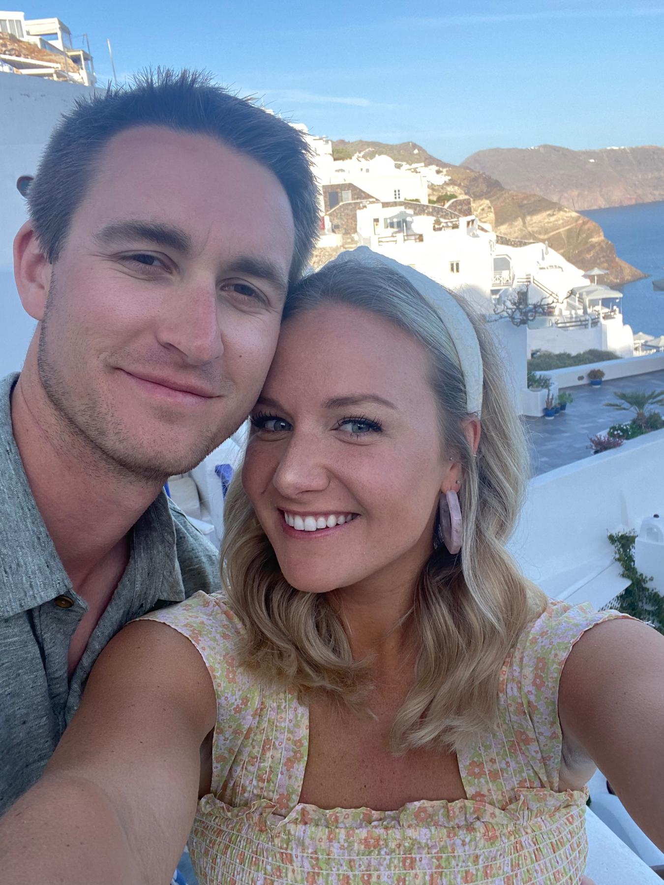 Our favorite destination yet - Santorini, Greece 🇬🇷