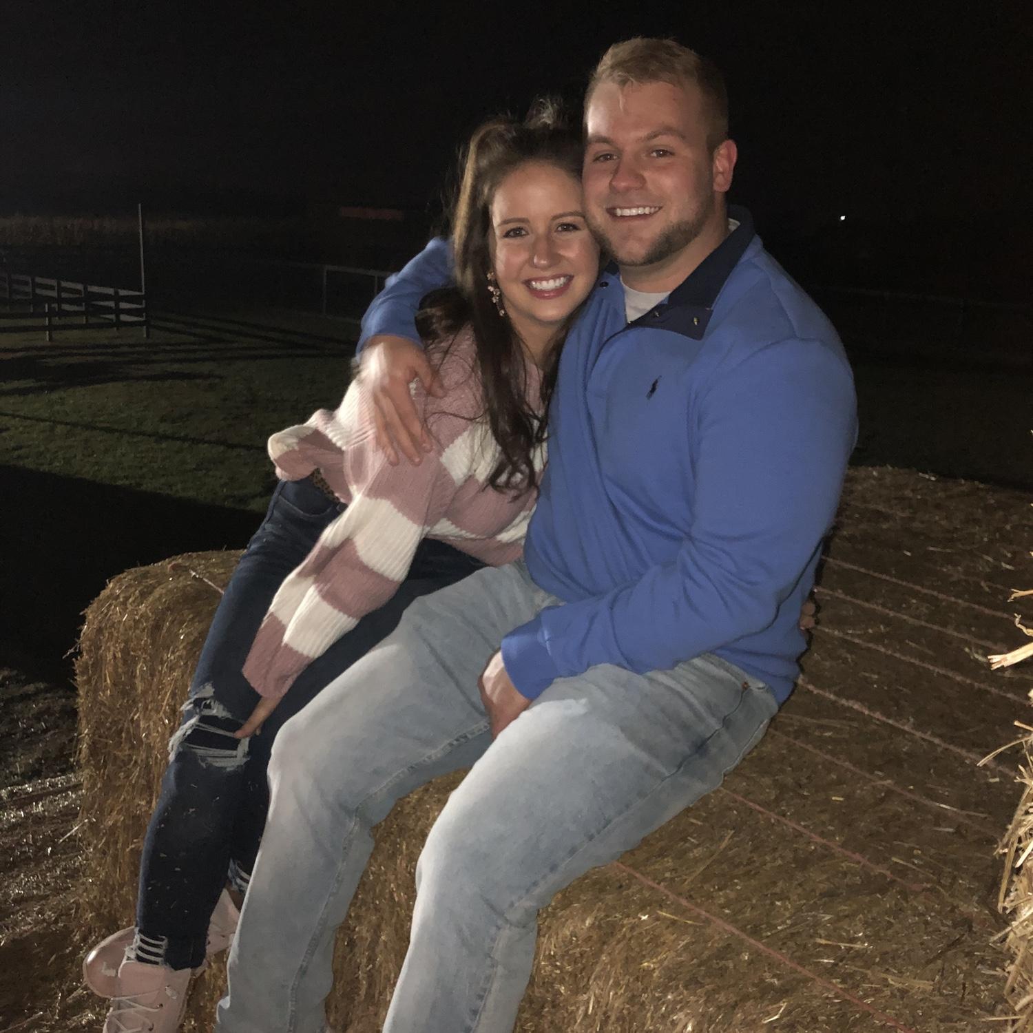 One of our first double dates.. at the pumpkin patch of course 🎃