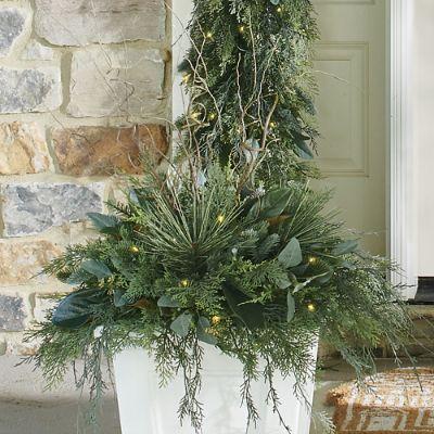Farmhouse Christmas Cordless Urn Filler