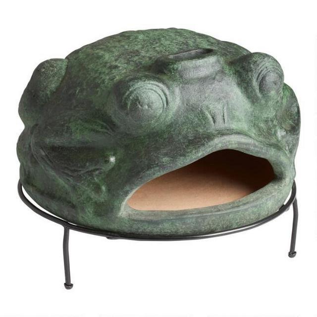 Green Frog Terracotta Pizza Oven