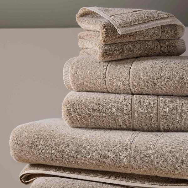Brooklinen Super-Plush Turkish Cotton Bath Towels