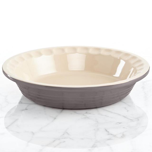 Le Creuset Heritage 9" Stoneware Pie Dish