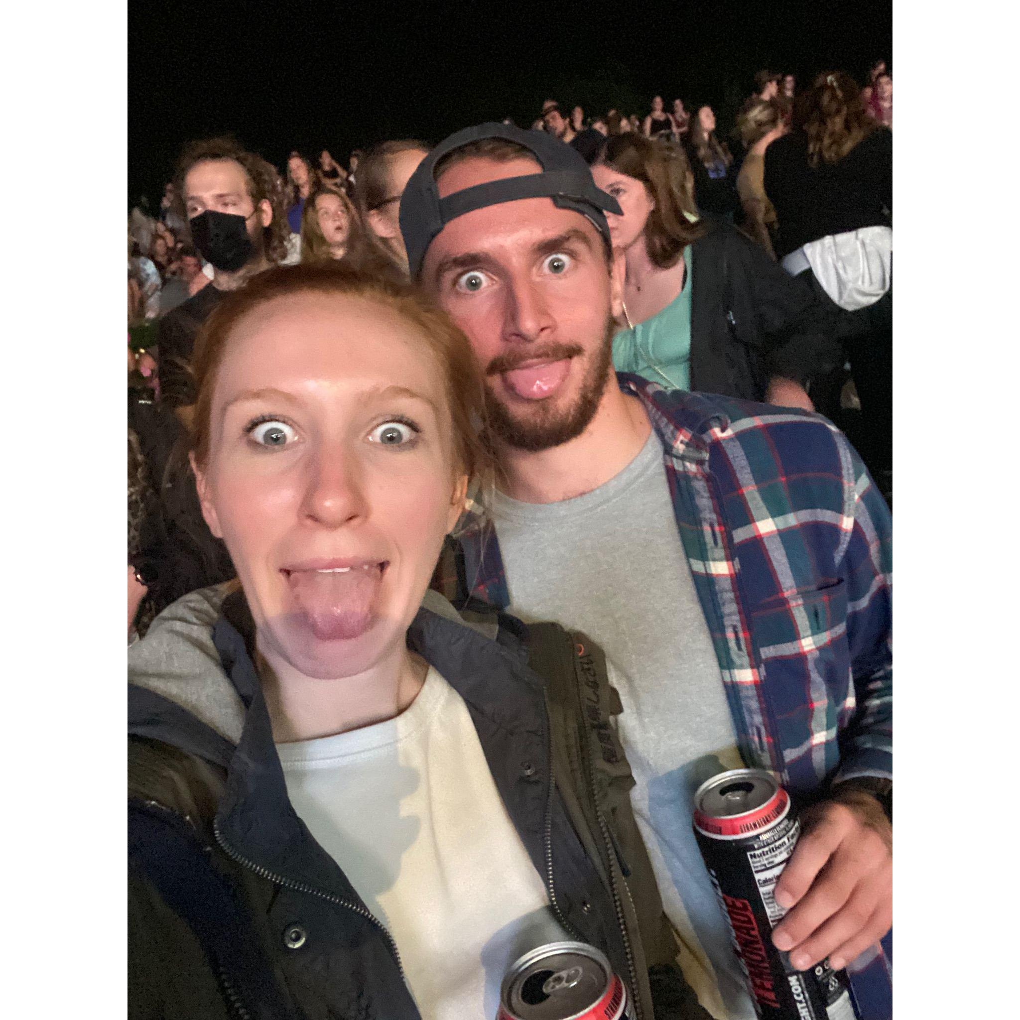 Jeoffrey loved this Jonas Brothers concert just as much as Leah!