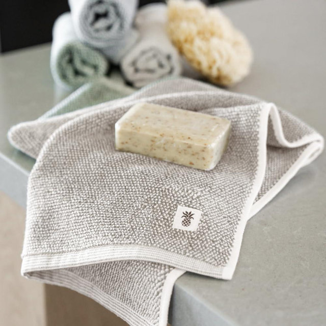 Cariloha Two Toned Hand Towel | Coastal Gray | 16"x24" | Turkish Cotton & Viscose Material Blend | Extra Smooth, Odor Resistant and Highly Absorbent