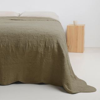 Willow Embroidered Quilt
