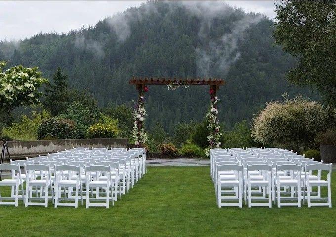 The Wedding Website of Jennifer Hicks and Jason Pagonis