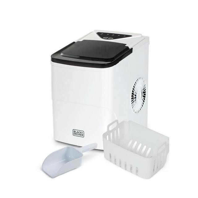 Black & Decker 26 lbs Capacity Ice Maker