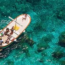 Boat tour of Italaian Coast