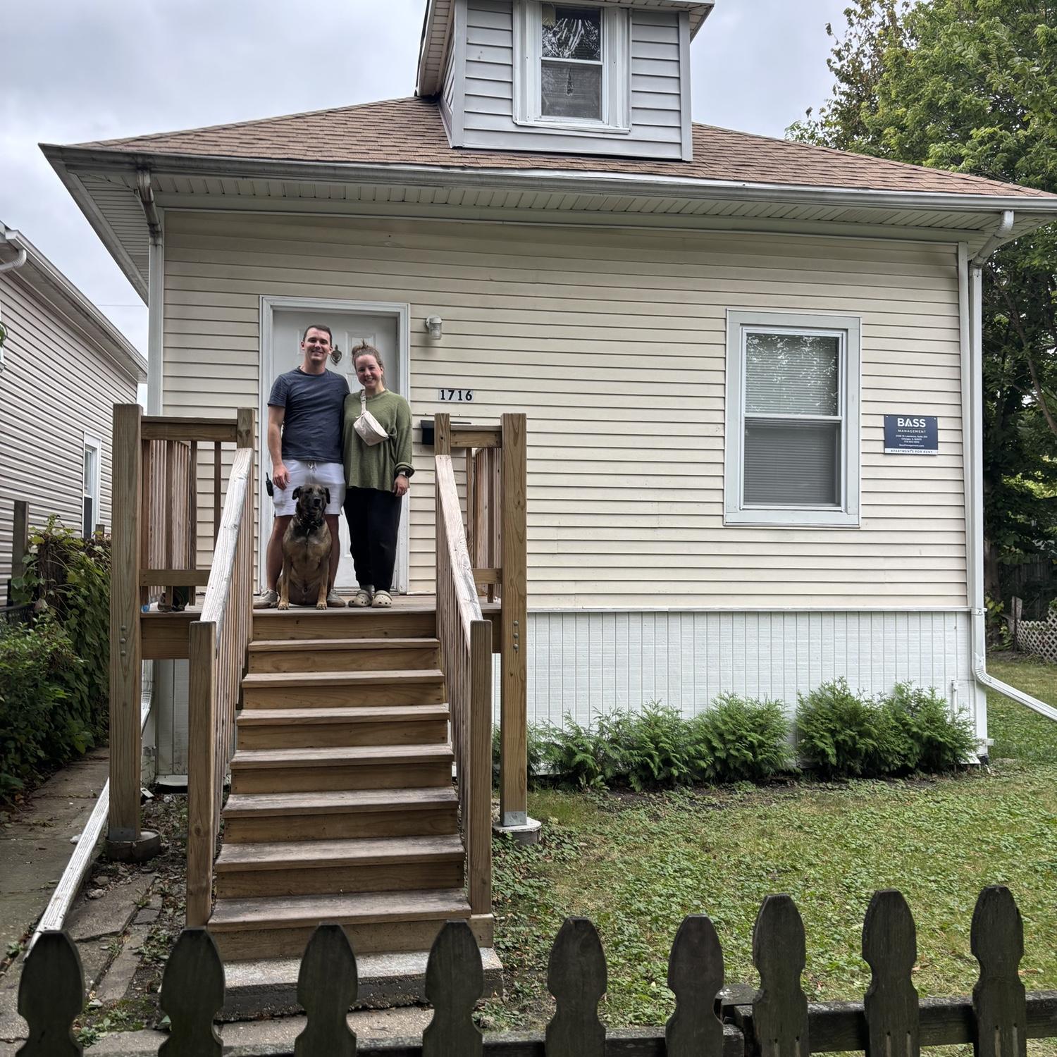 Last pic at our house in Evanston before moving to the northeast!