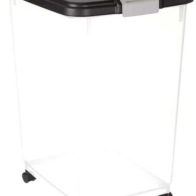 IRIS USA Airtight Pet Food Storage Container