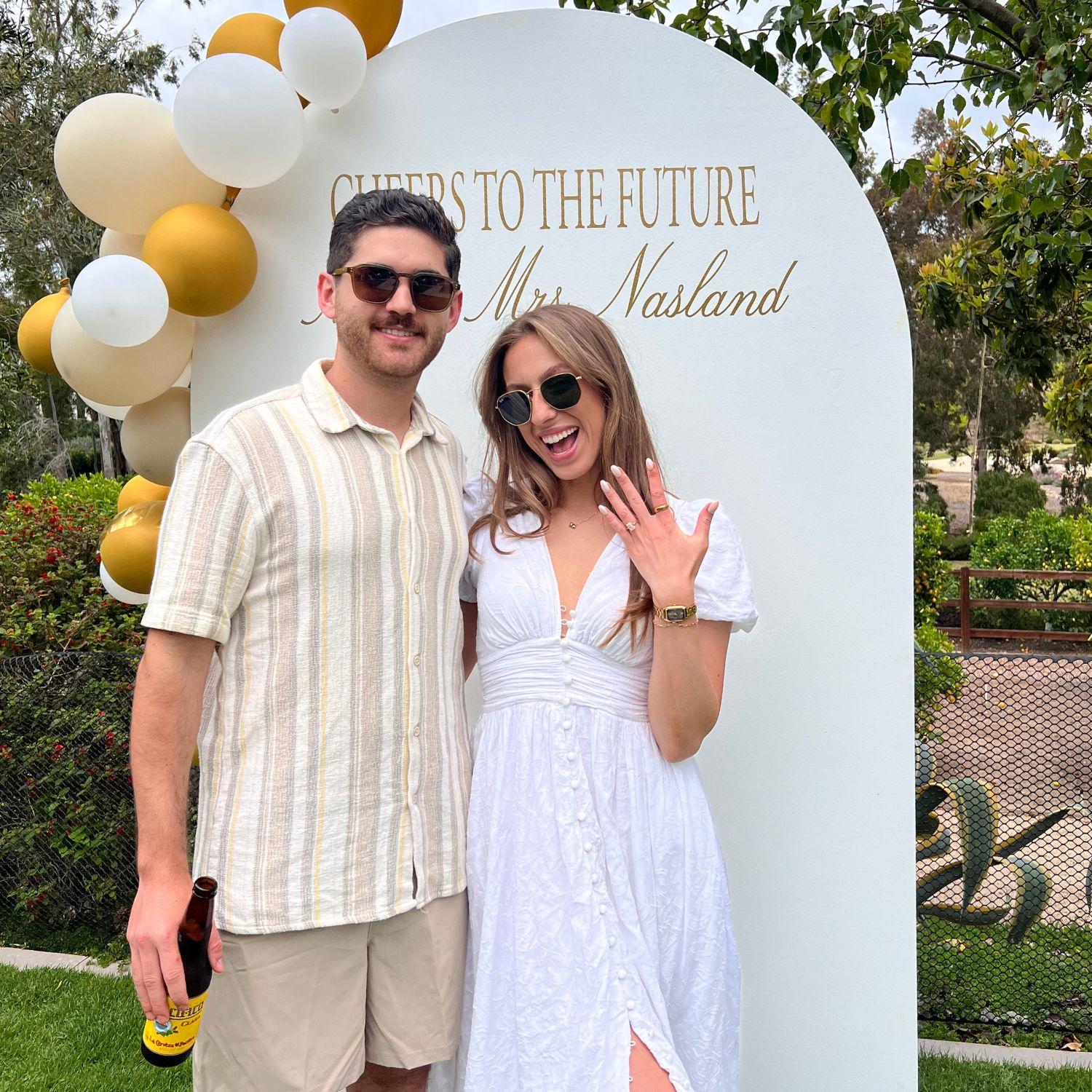 We're engaged!!