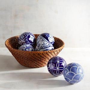 Set of 6 blue porcelain balls