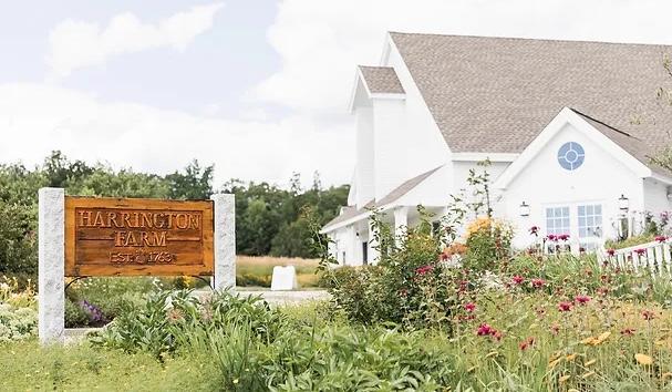 The Wedding Website of Sydney Hill and Randy Champagne