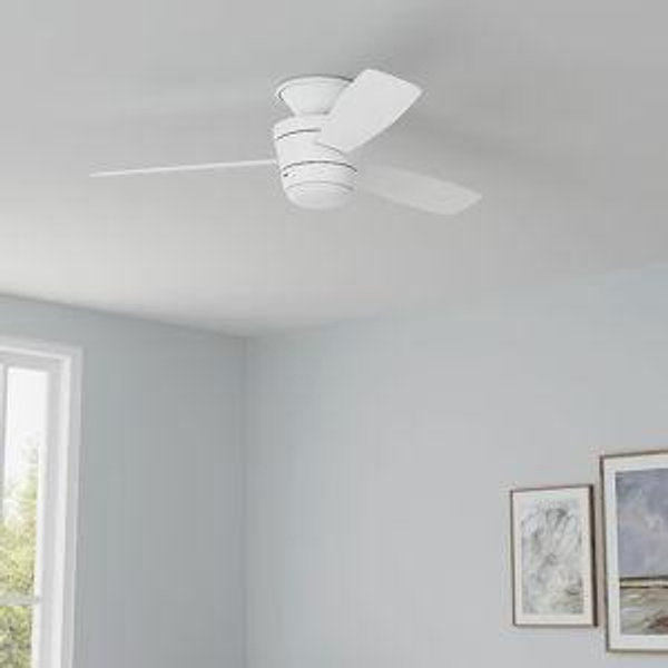 Harbor Breeze Mazon 44-in White with White/Driftwood Blades LED Flush Mount Ceiling Fan With Light and Remote Control Included 3 -Blade