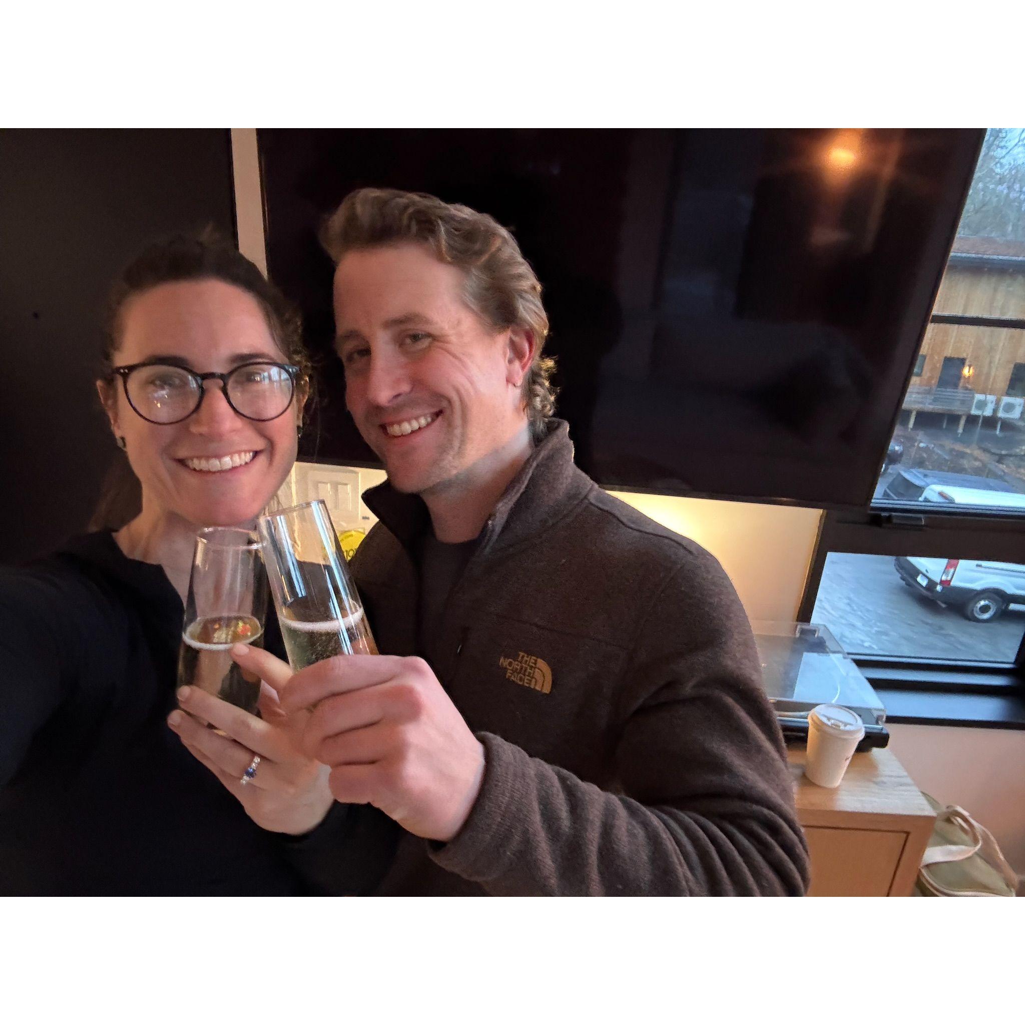 A happy mistake with Airbnb booking lead us to this adorable boutique hotel in Woodstock. They gave us a bottle of champagne to celebrate!