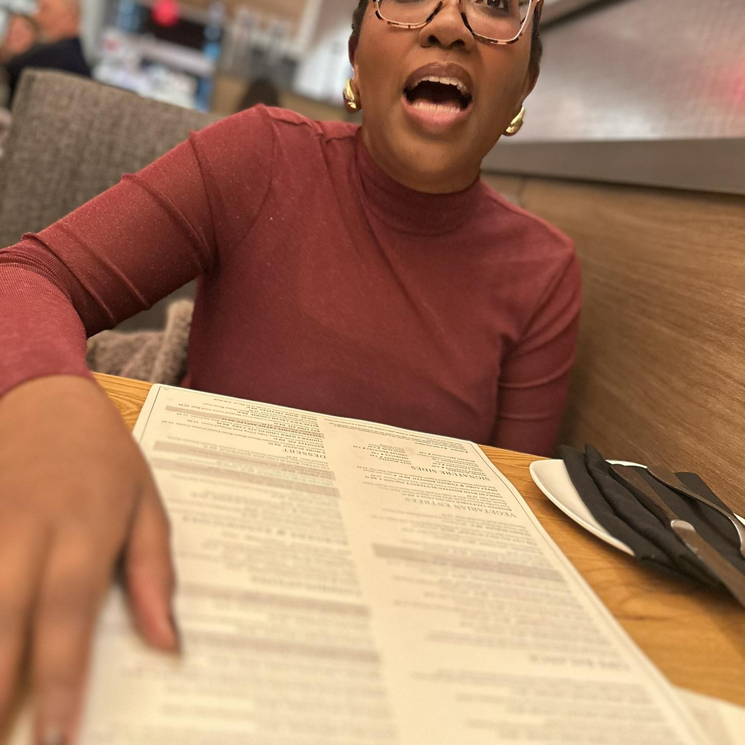 BJ caught Trina doing what she does best…. Yapping about food lol