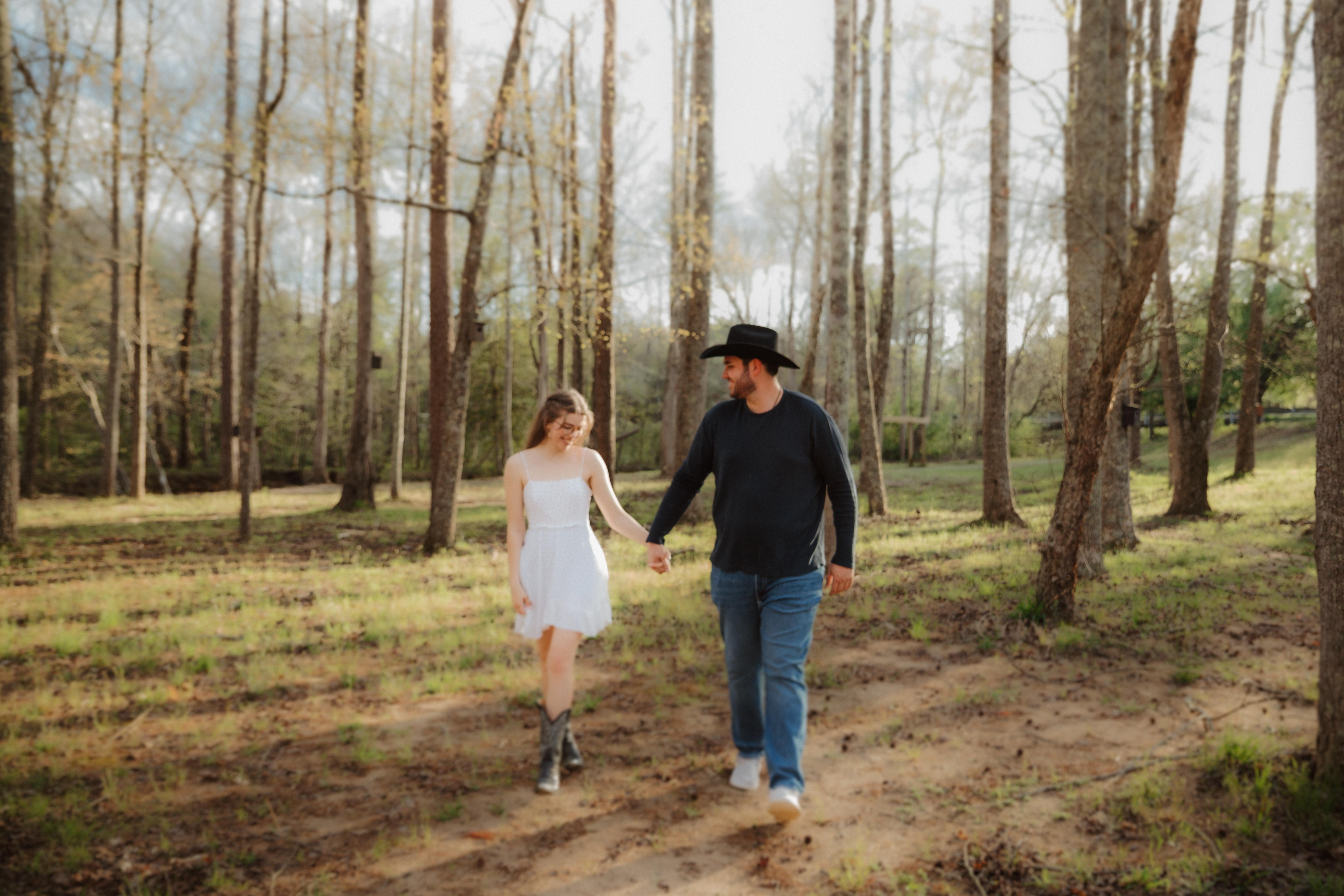 f0bd4aff-2647-4416-91a4-f3e8e9132094