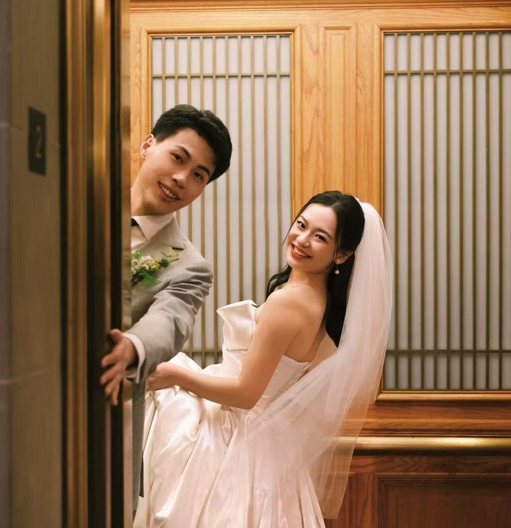 f0c2ac09-d339-411c-82df-77baf17681ac