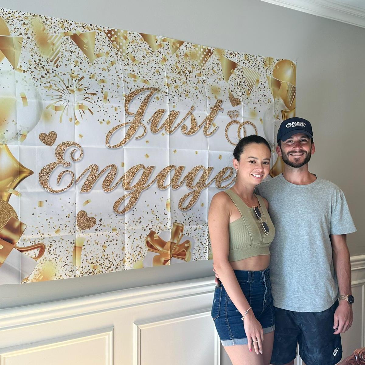 The day after Jesse proposed, his family surprised us with the sweetest celebration of our engagement 💍✨