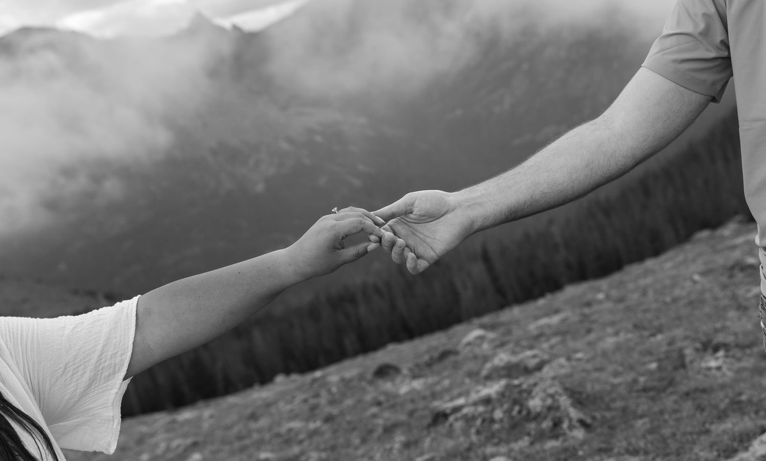 The Wedding Website of Iona Kearney and Gregory Yukish