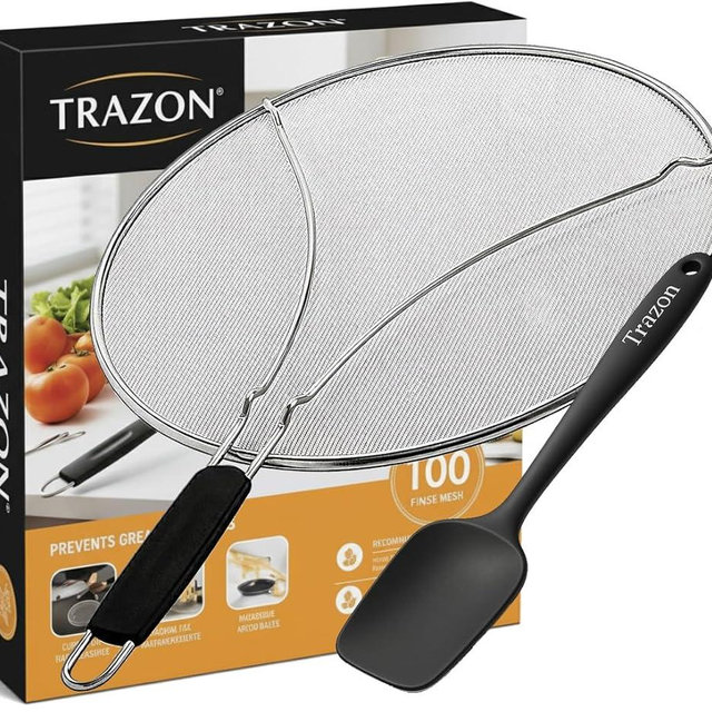 Grease Splatter Screen for Frying Pan 13 inch - Stops 99% of Hot Oil Splash - Protects Skin from Burns - Splatter Guard for Cooking - Iron Skillet Lid Keeps Kitchen Clean, includes Silicone Spatula