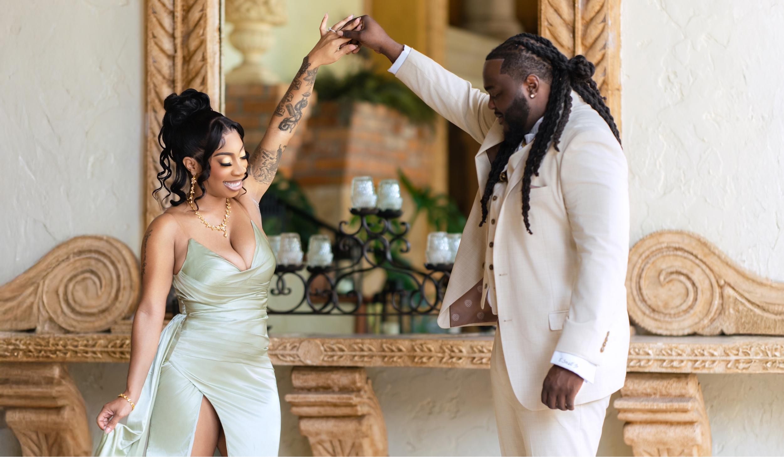 The Wedding Website of Celanzsia Washington and Earl Small Jr.