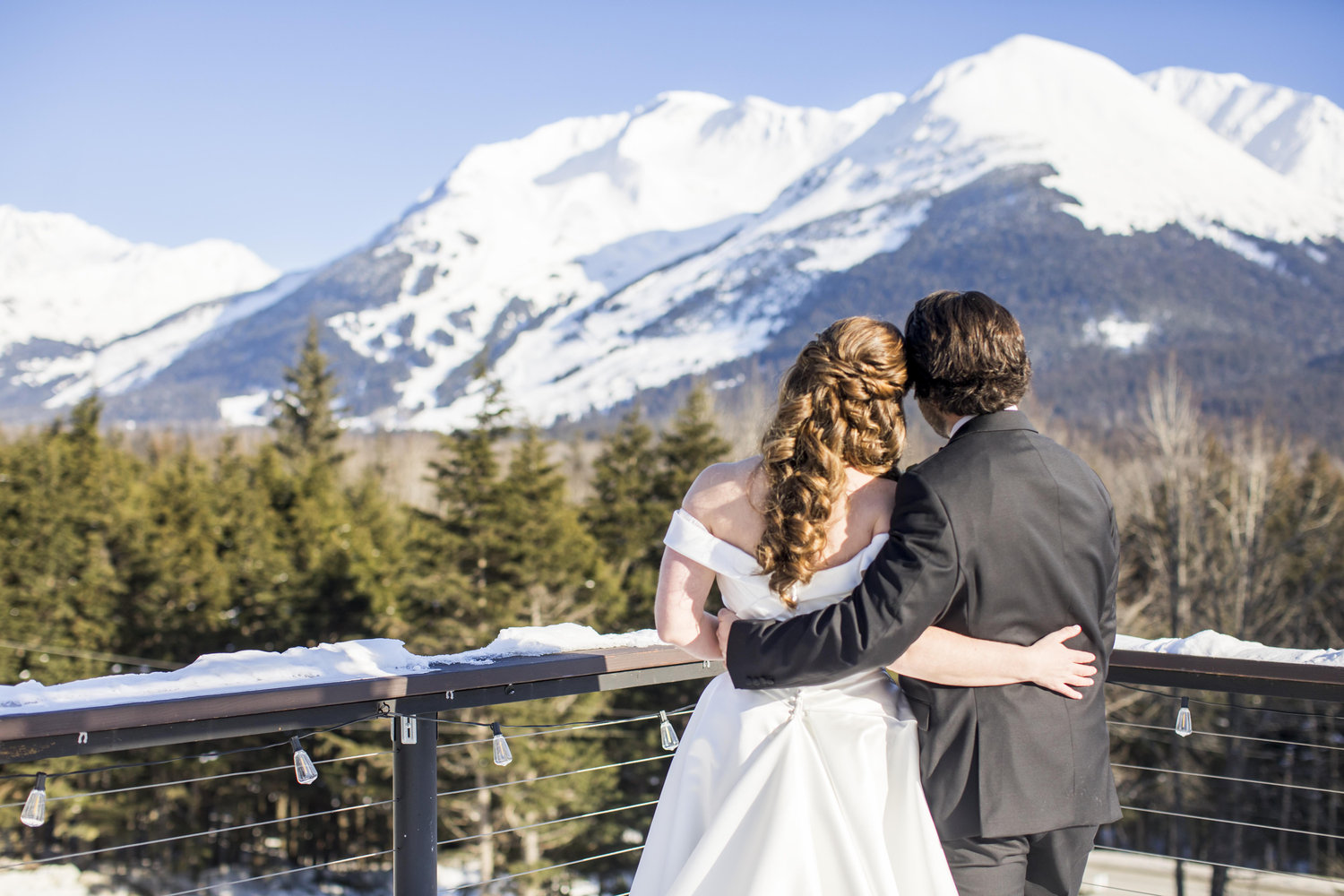 The Wedding Website of Mark Stratton and Sara Keating