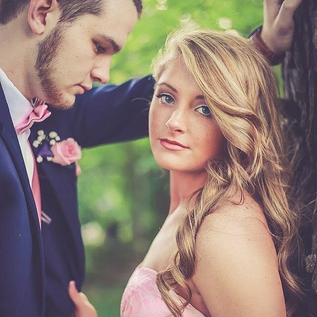 Hannah's senior prom