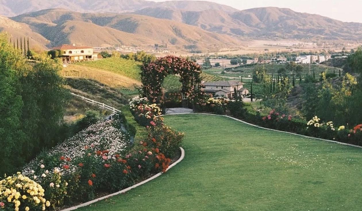 The Wedding Website of Serena Brouelette and Russell Watts