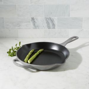 Le Creuset ® Signature Oyster 10" Skillet