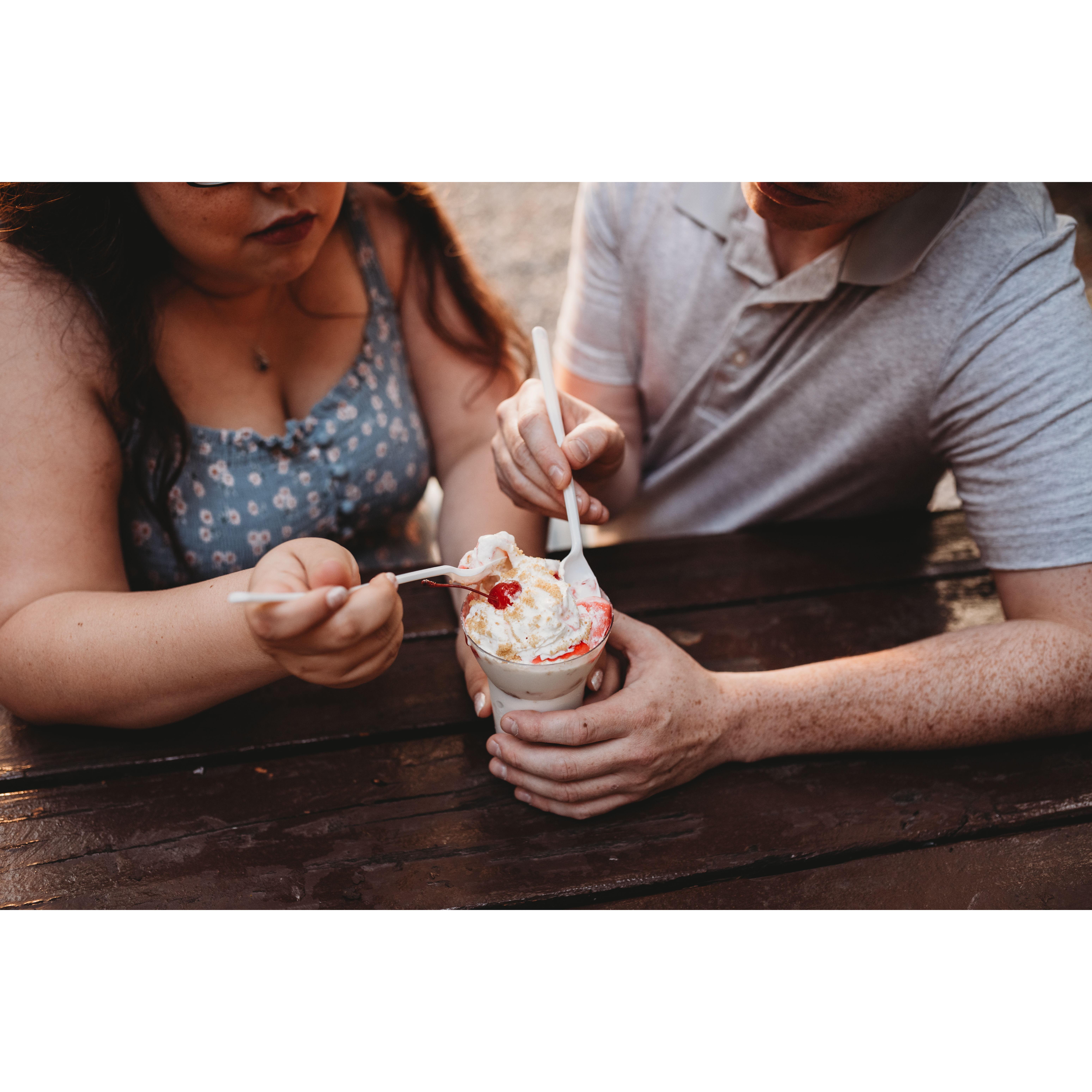 Engagement Photos at Yates Cider Mill July 2022
