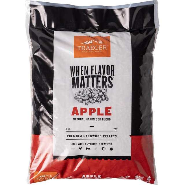 Traeger Grills Apple 100% All-Natural Wood Pellets for Smokers and Pellet Grills, BBQ, Bake, Roast, and Grill, 18 lb. Bag