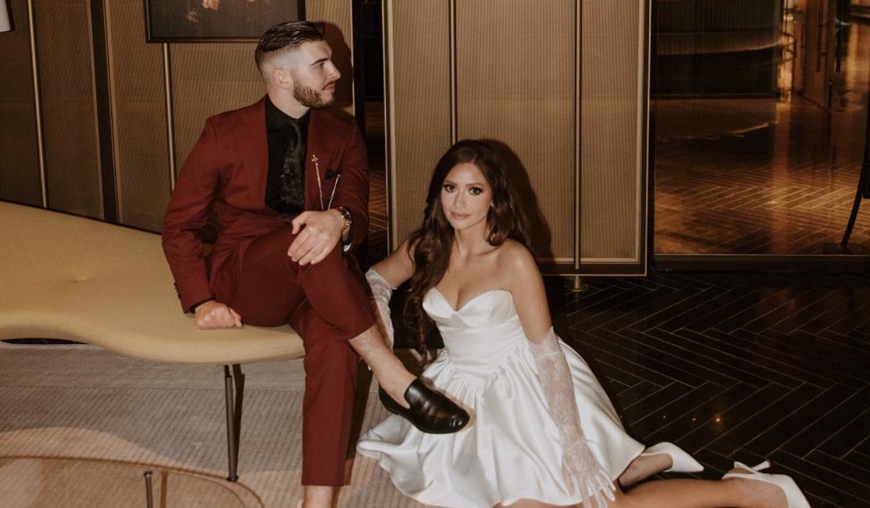 The Wedding Website of Luke Lawrence and Daria Simpson