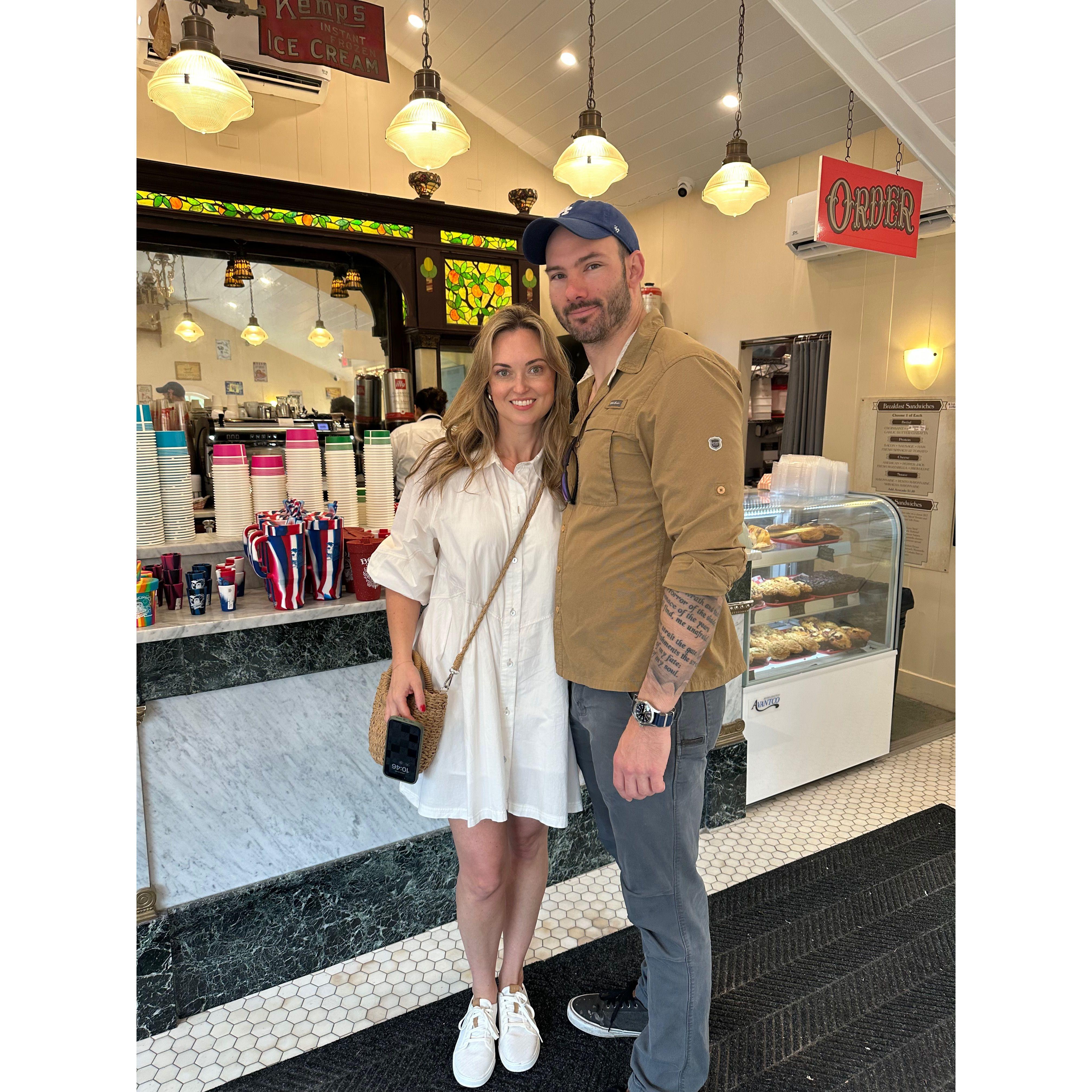 Stopped at Betty Boops for a sweet treat between wedding venue tours.
