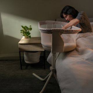 Swivel Sleeper Bassinest 4.0 Air with Dreamweave Pad