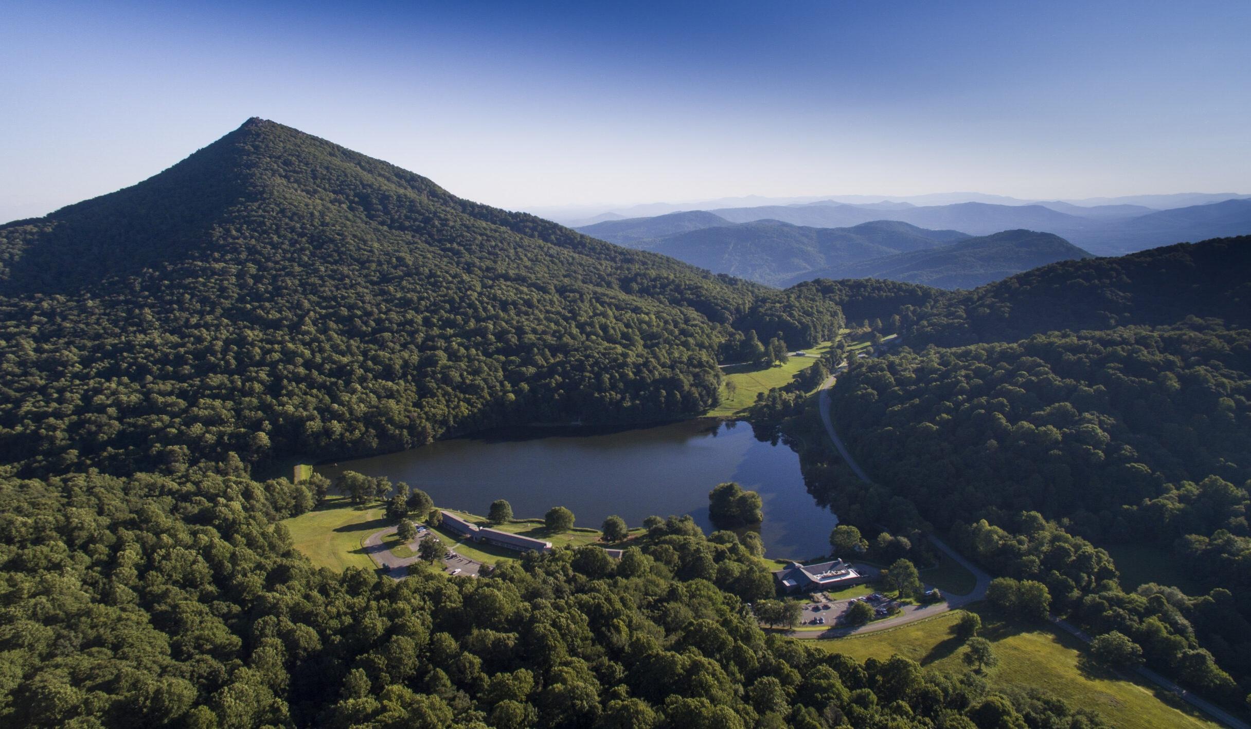 The Wedding Website of Sydney Morgan and Nathan Jennings