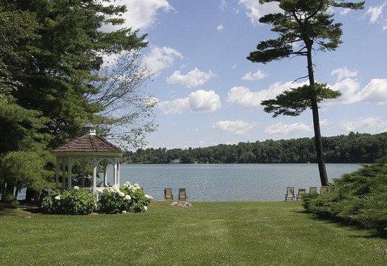 The Wedding Website of Caroline Elva Jadovich and Andrew Iver Ricci