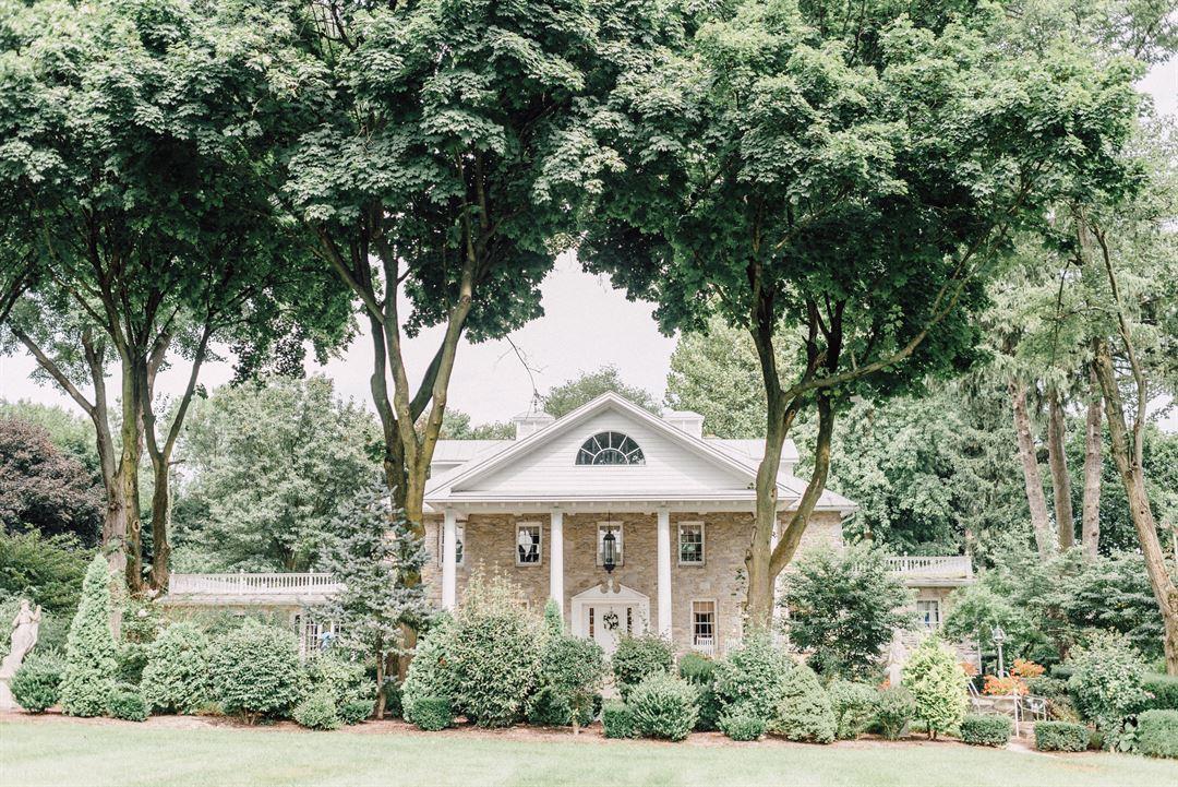 The Wedding Website of Caitlyn DeFluri and Nick Deludos