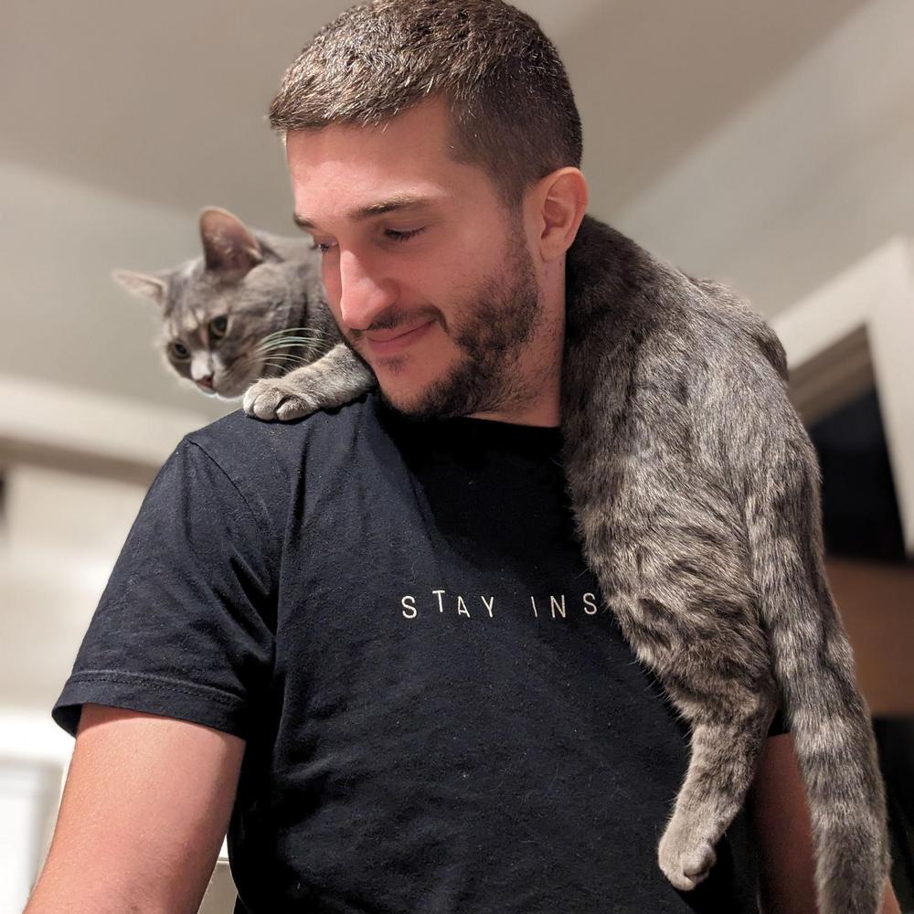 f10f0427-ed6d-48f6-bb26-171403e538b2