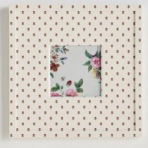 Pattern Drench Frame