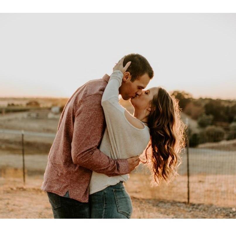Engagement photos at the Bacon Ranch.