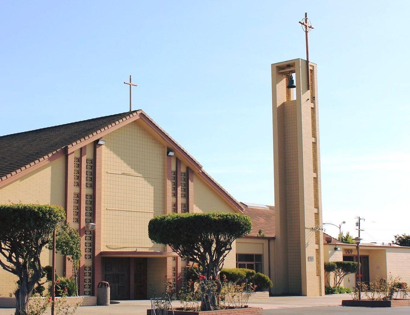 The Wedding Website of Refugio Anguiano and Patricia Lemus